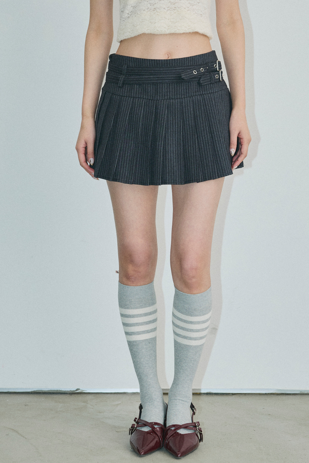 ダブルベルトストライプスカート