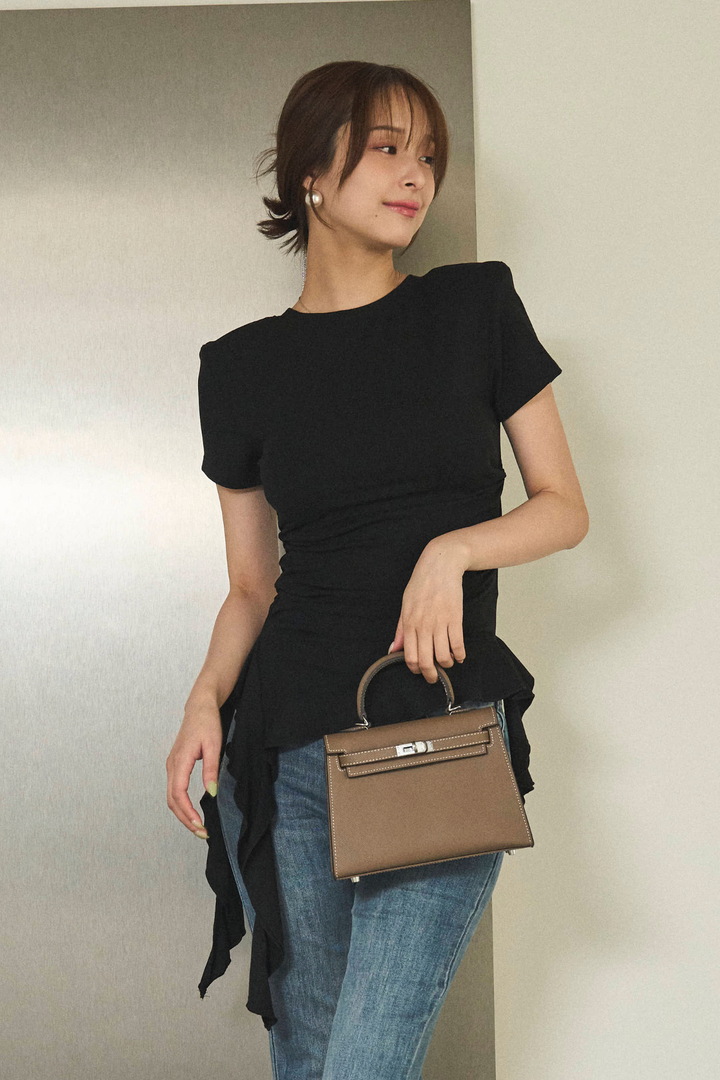 アシンメトリードレープTシャツ