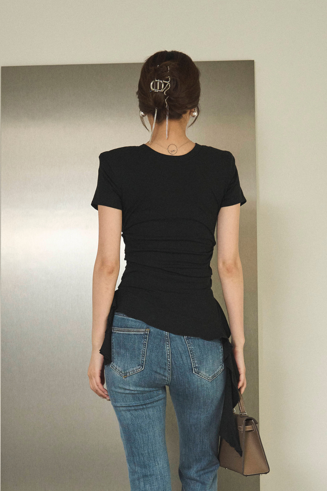 アシンメトリードレープTシャツ