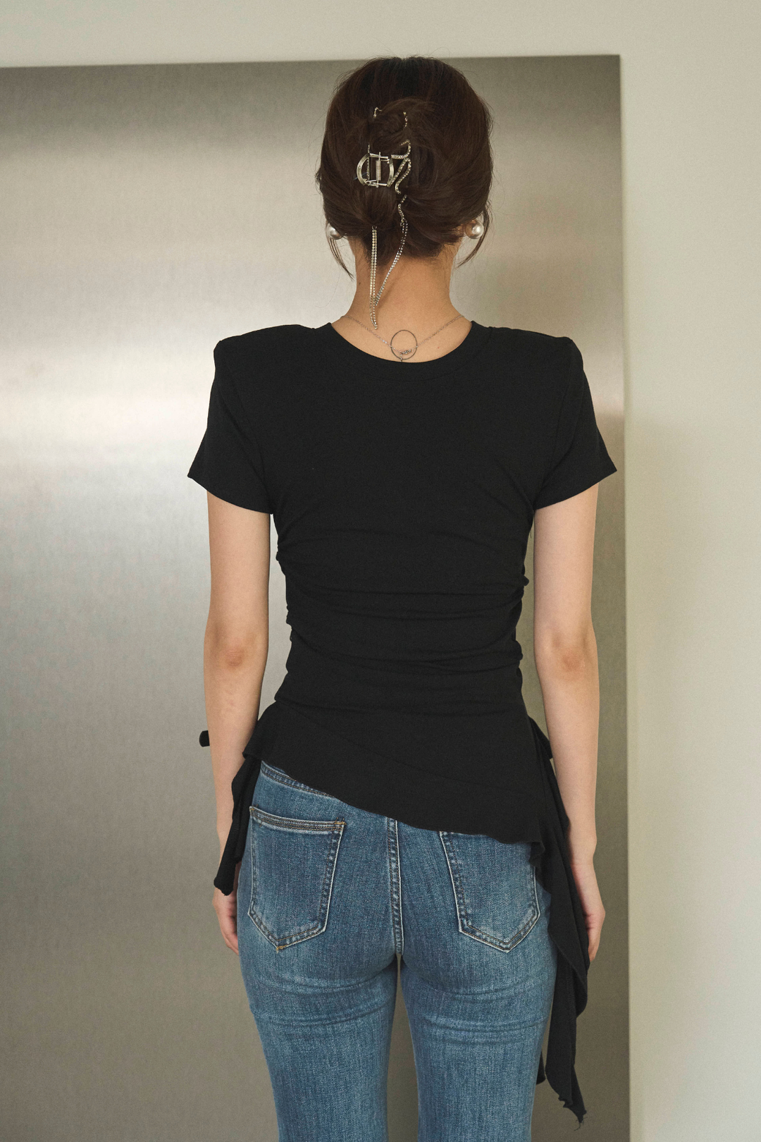 アシンメトリードレープTシャツ