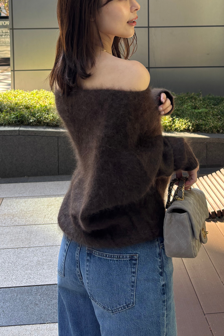 ウールシャギーオフショルニット