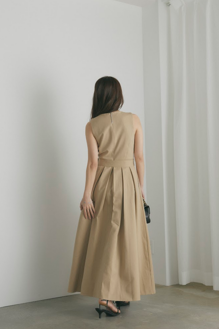 トレンチコート＆Vネックノースリーブワンピセットアップ