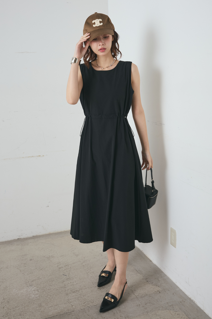 ナイロンクロップドジャケット＆ノースリーブワンピースセット