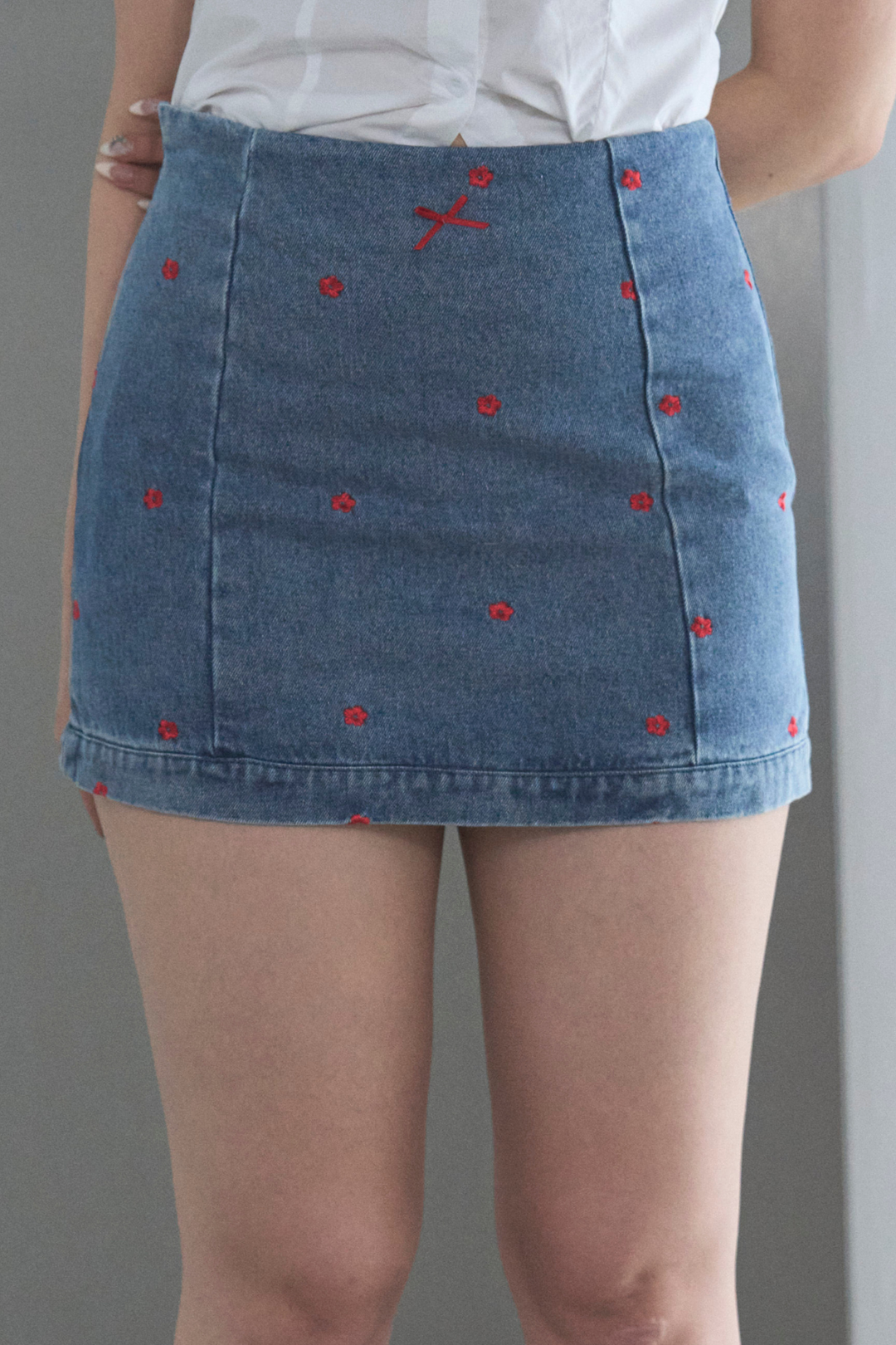 フラワー刺繍デニムミニスカート