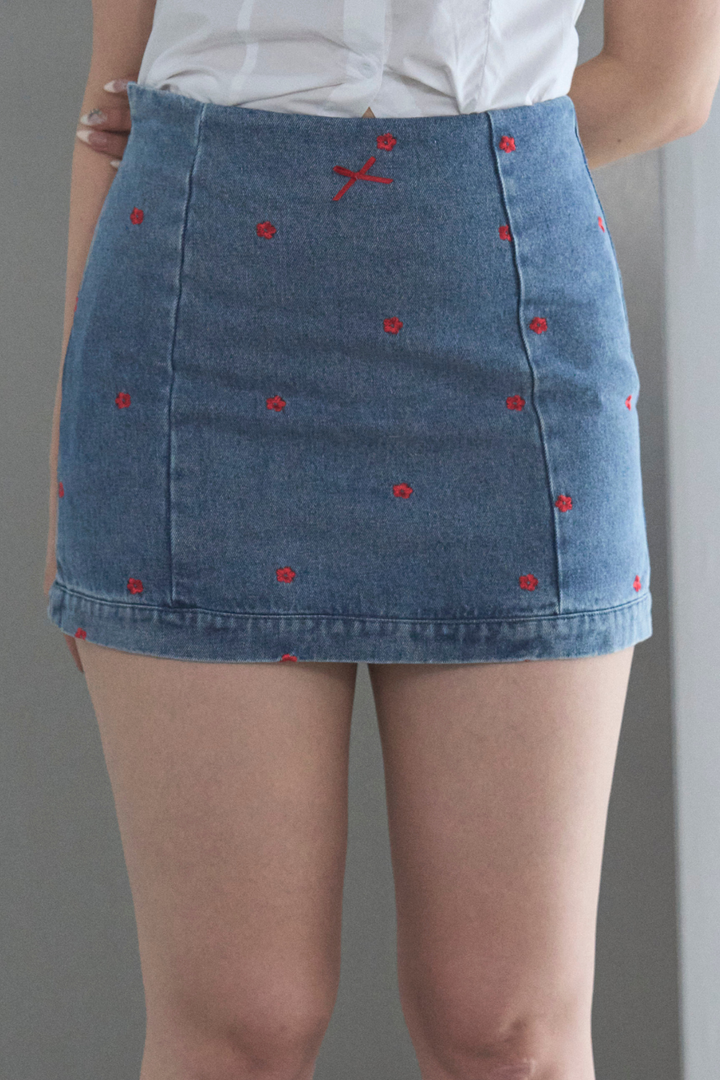 フラワー刺繍デニムミニスカート