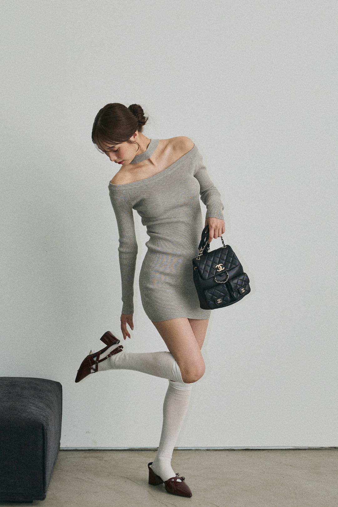 チョーカーライクタイトニットワンピース