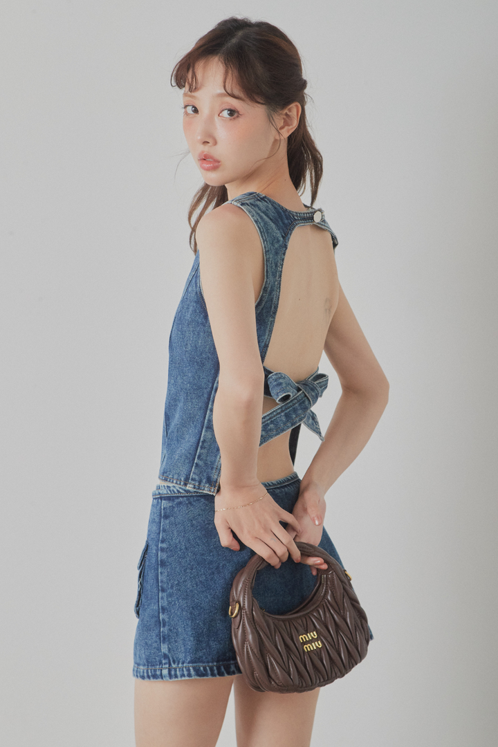 バックオープンデニムセットアップ