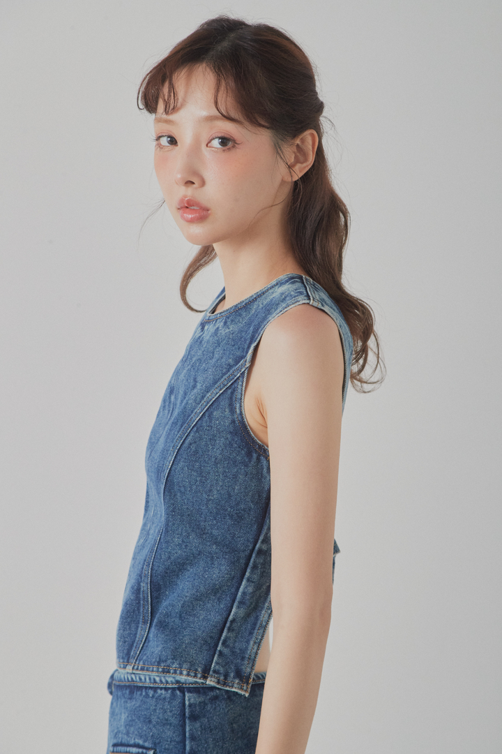 バックオープンデニムセットアップ