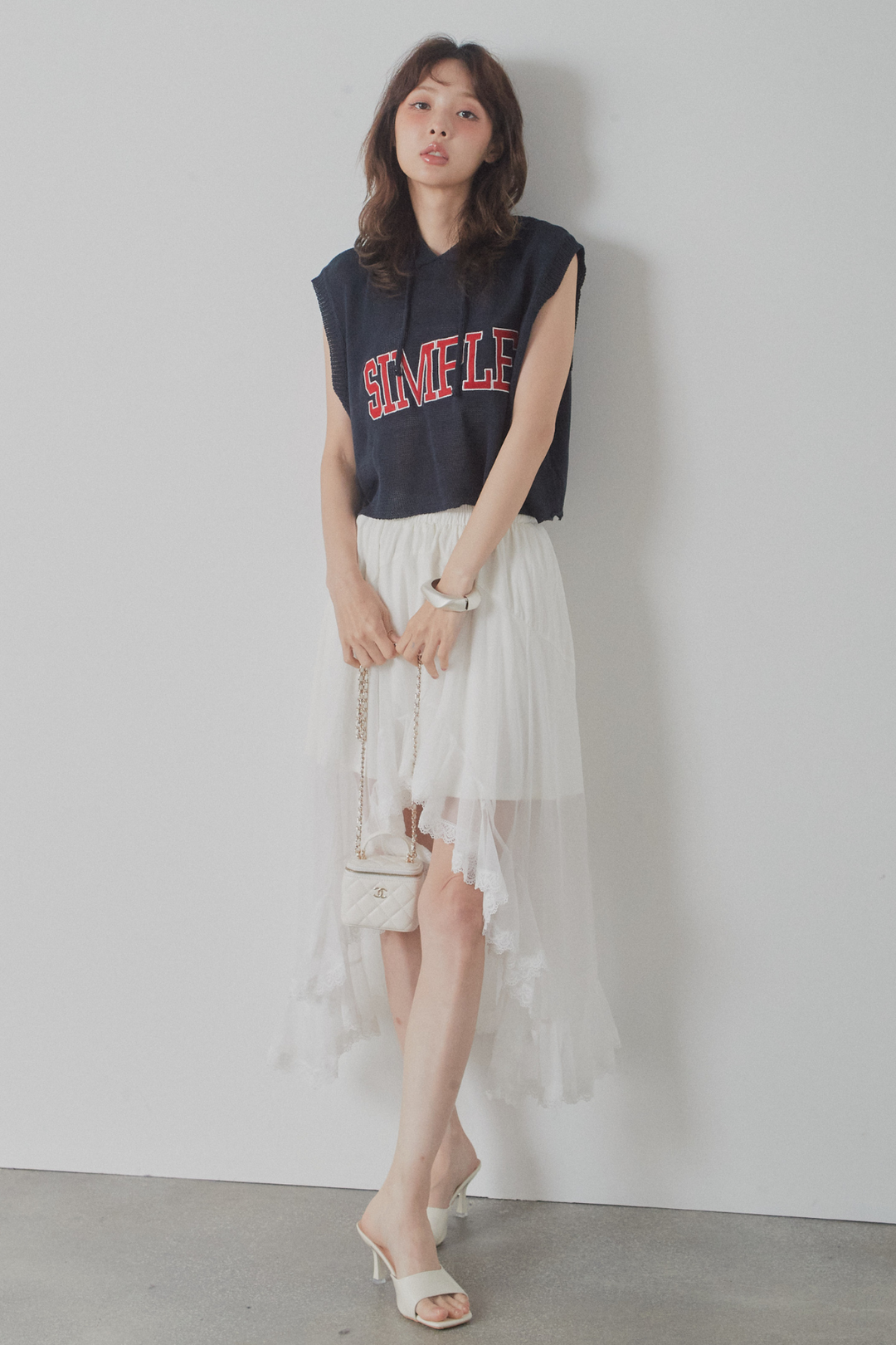 アシンメトリーシアーフリルスカート