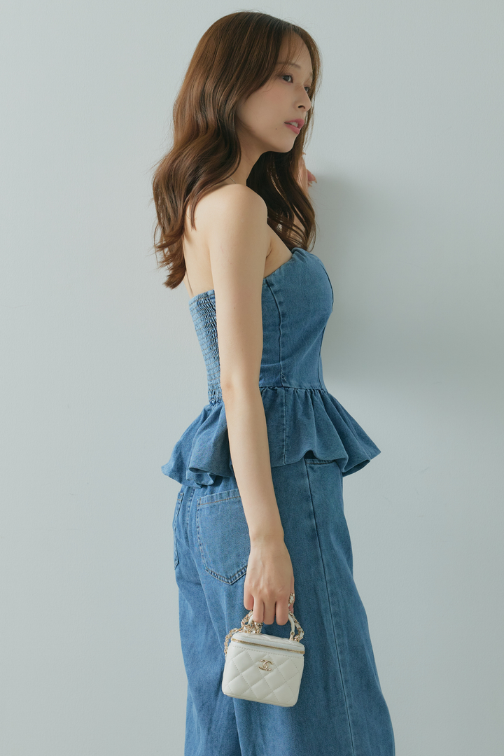 デニムフリルベアビスチェ×デニムワイドパンツ