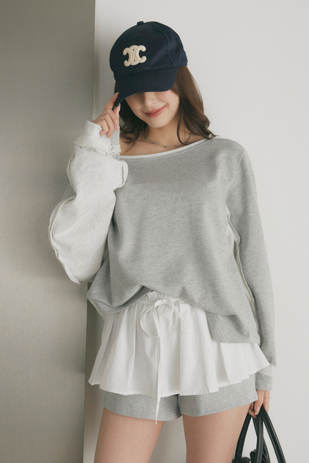 シャツフリルレイヤードスウェットショートパンツ