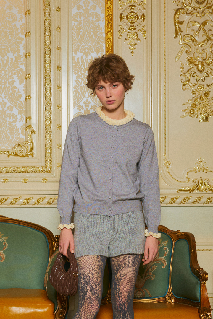 フリルカラーニットカーディガン