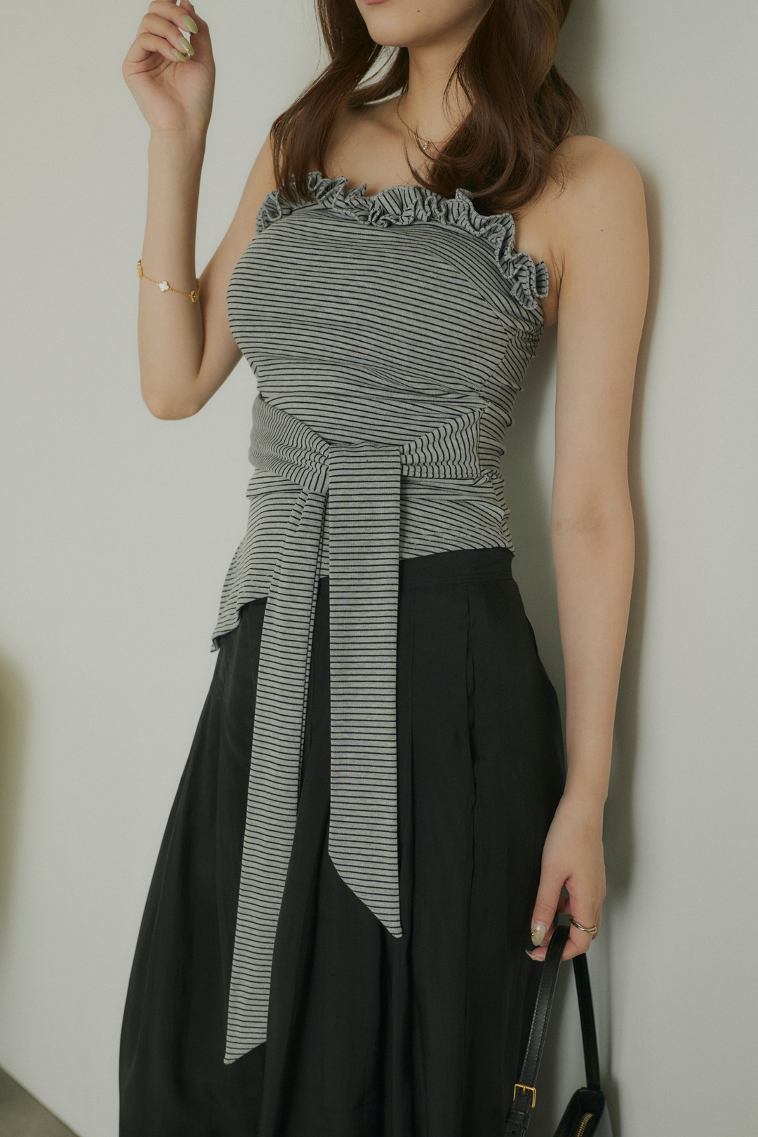 ボーダーフリルベアトップ