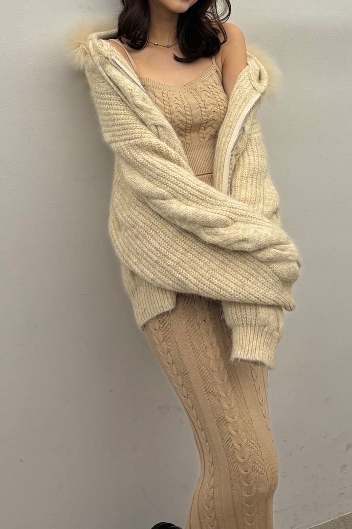 ファーフーディニット