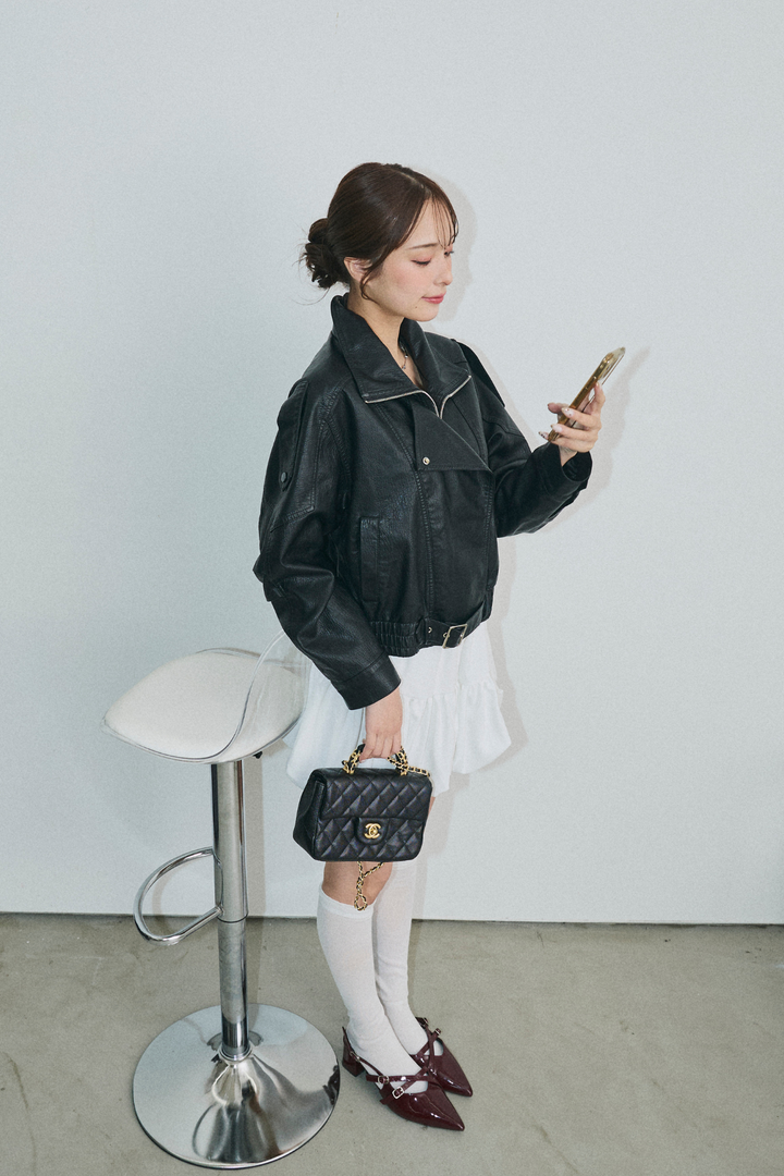 ショート丈ライダースジャケット