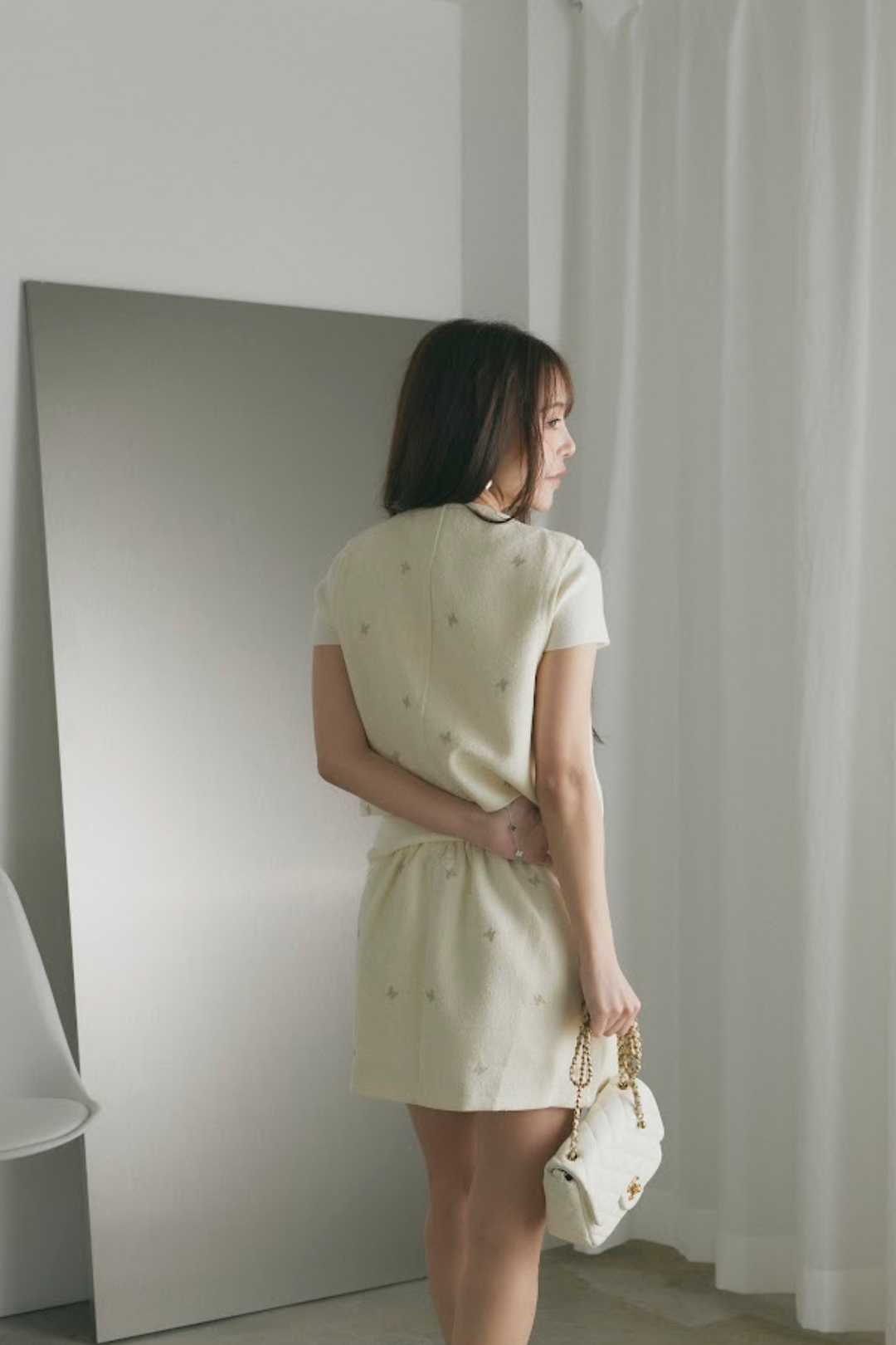 ジレセットアップ ＆ コンパクトTシャツ（ポーチ付）4点SET