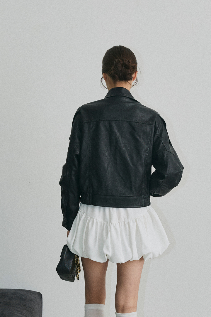 ショート丈ライダースジャケット
