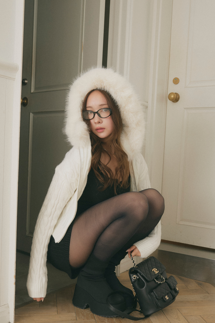 ファーフードパーカー