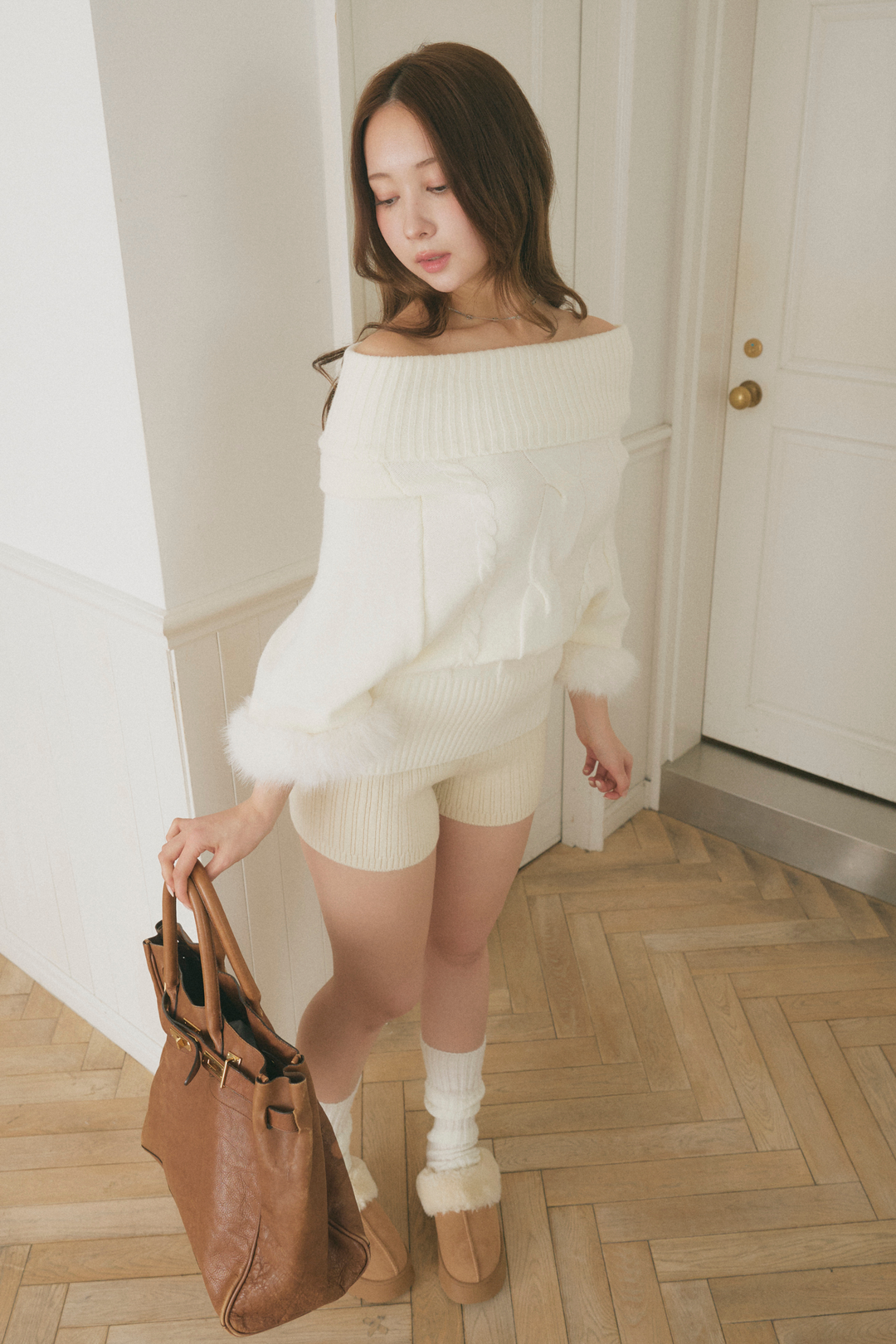 オフショルファーポンチョ