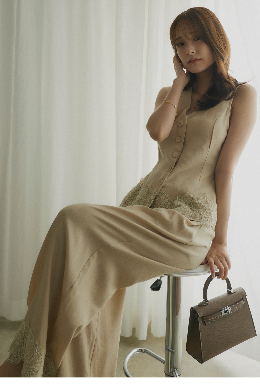 ヘムレーストップス×ワイドパンツ