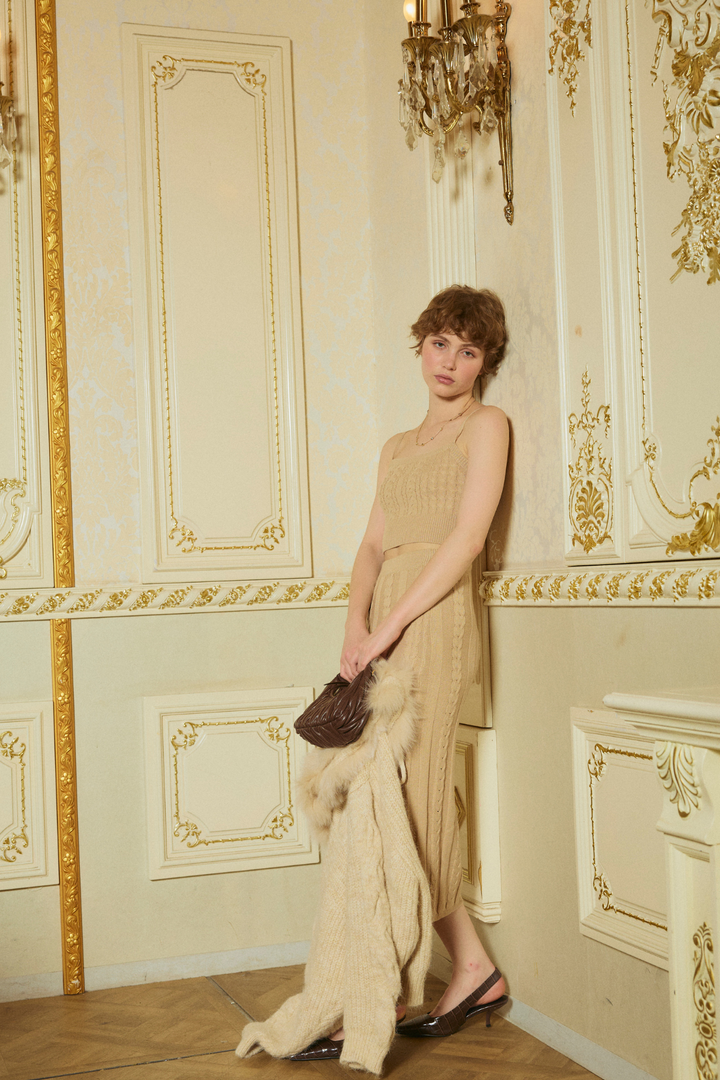 ケーブルニットキャミセットアップ