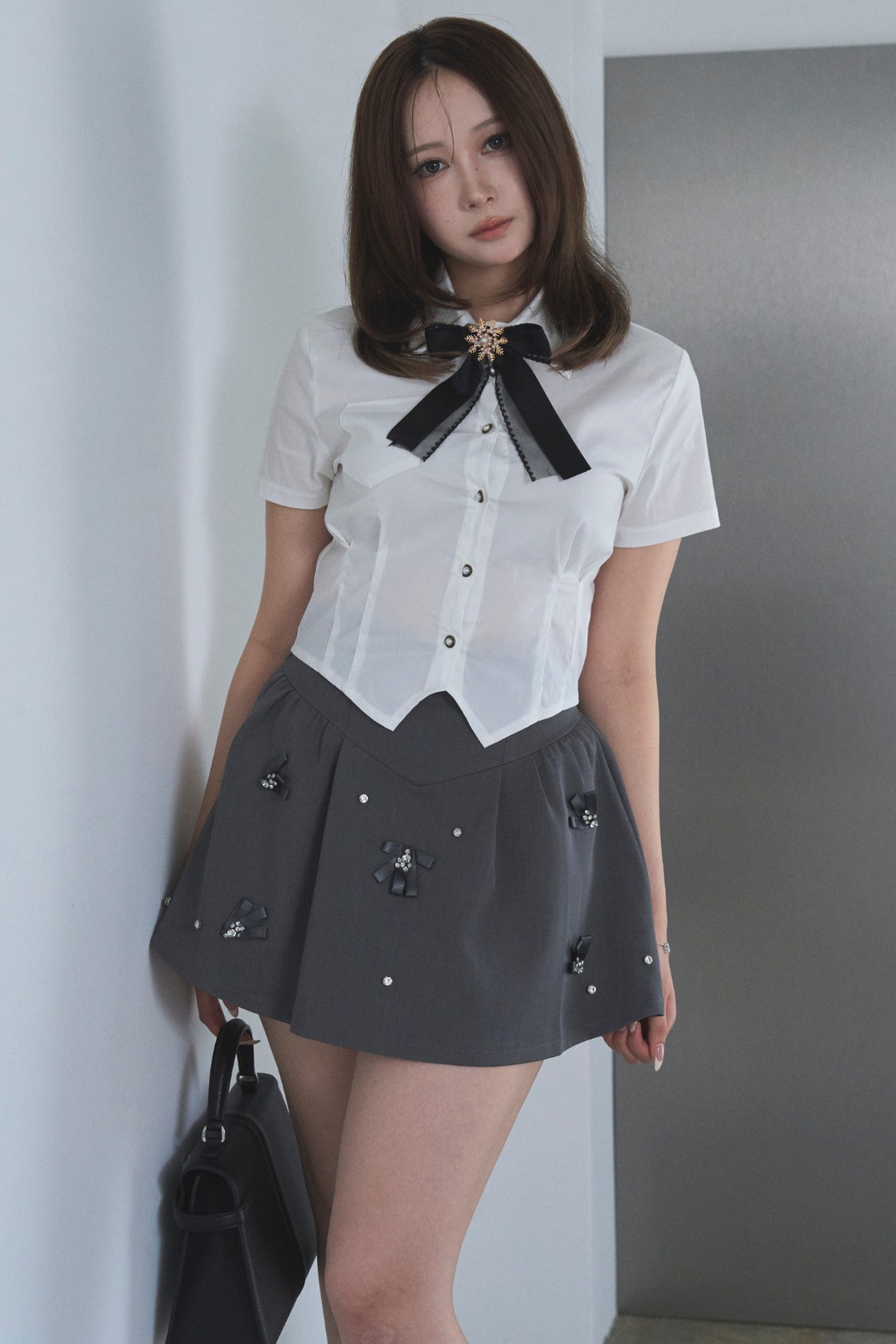 ビジューリボン付フレアミニスカート