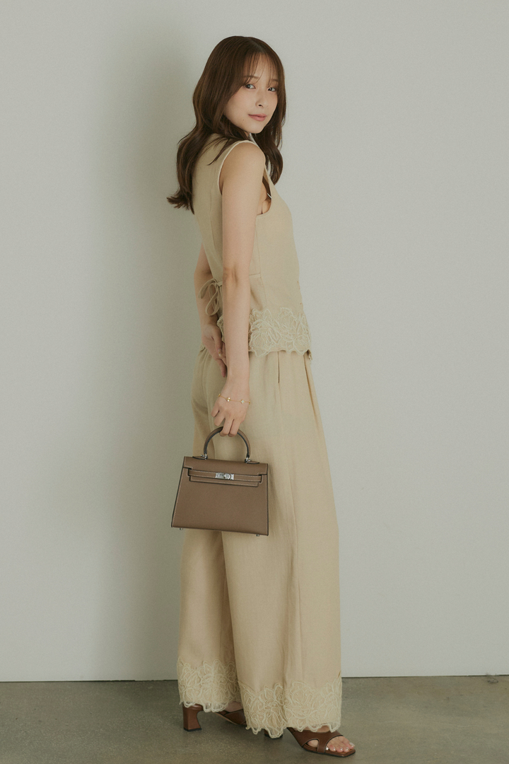 ヘムレーストップス×ワイドパンツ