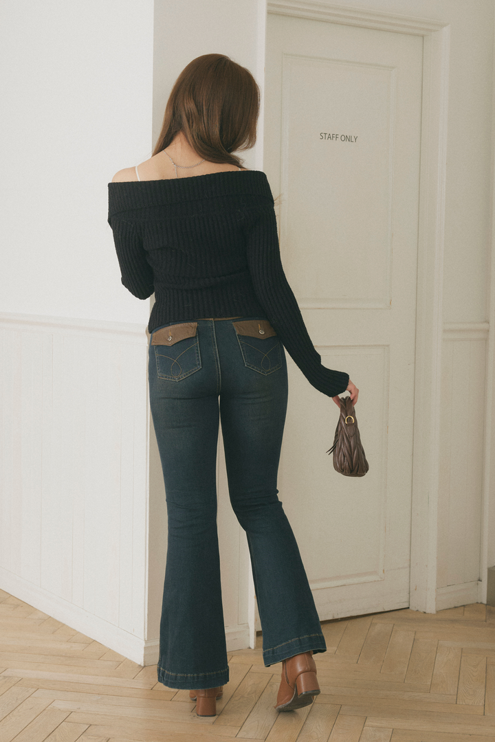 オフショルフラワーニット