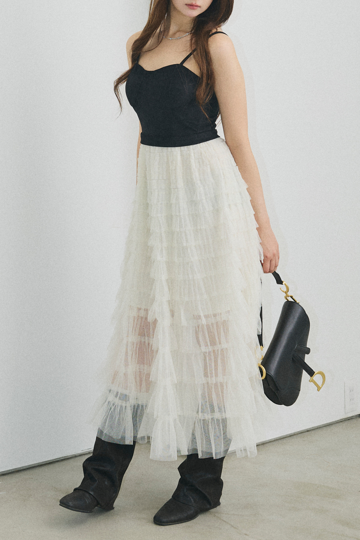 ボリュームフリルワンピース