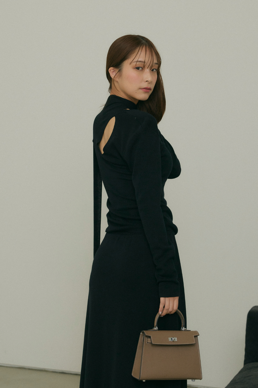 スフレタッチチョーカーニット