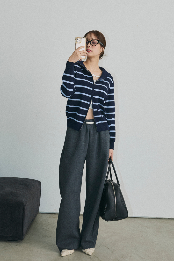 ボーダージップアップニット