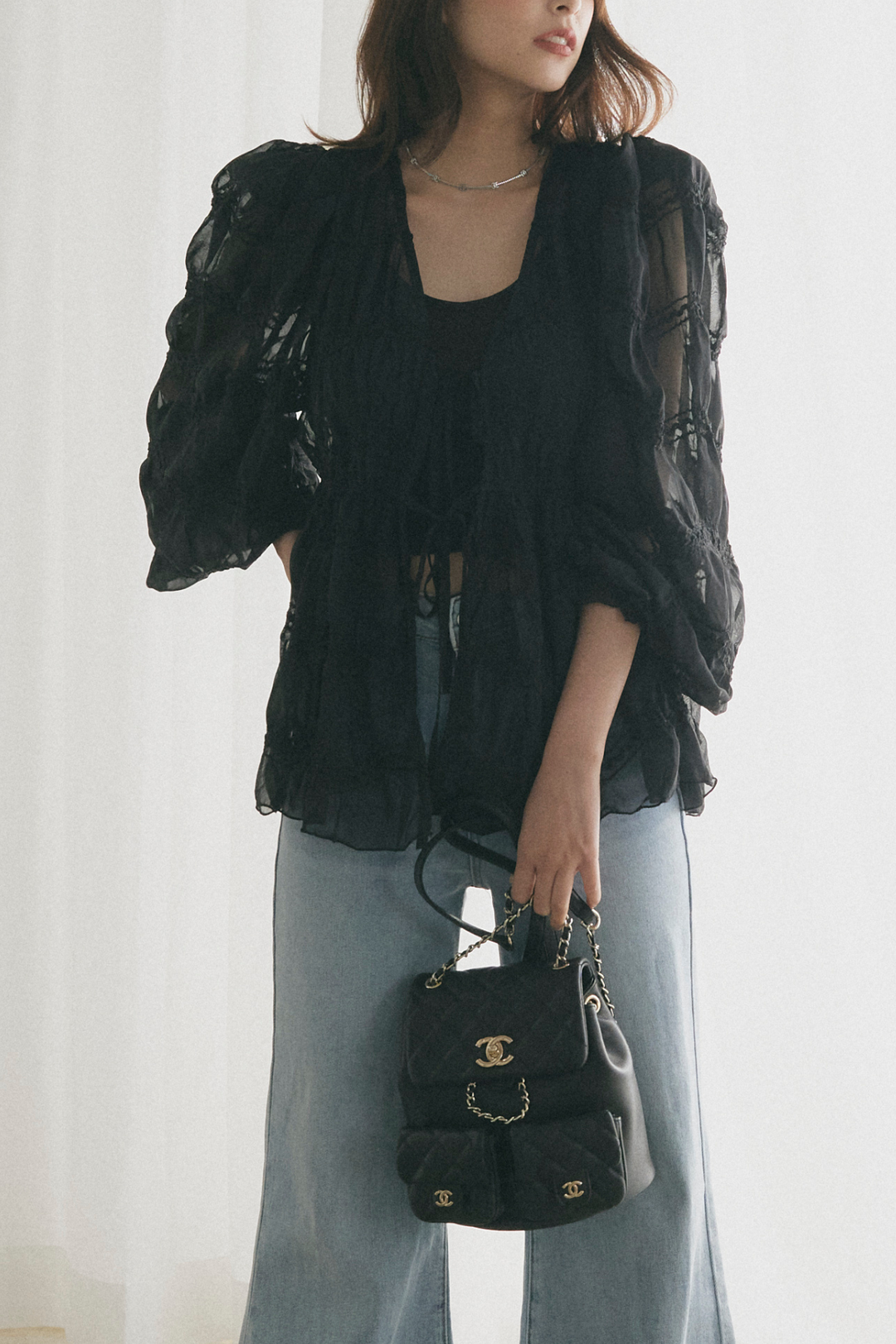 シャーリングシアーボリュームスリーブブラウス