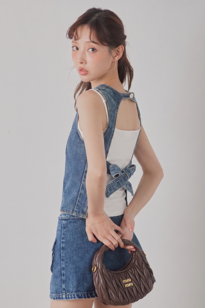バックオープンデニムセットアップ