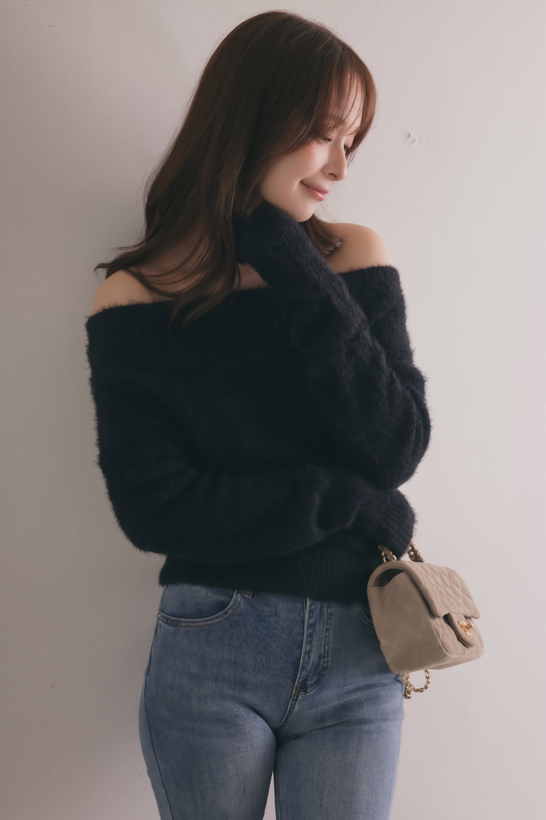ウールシャギーオフショルニット