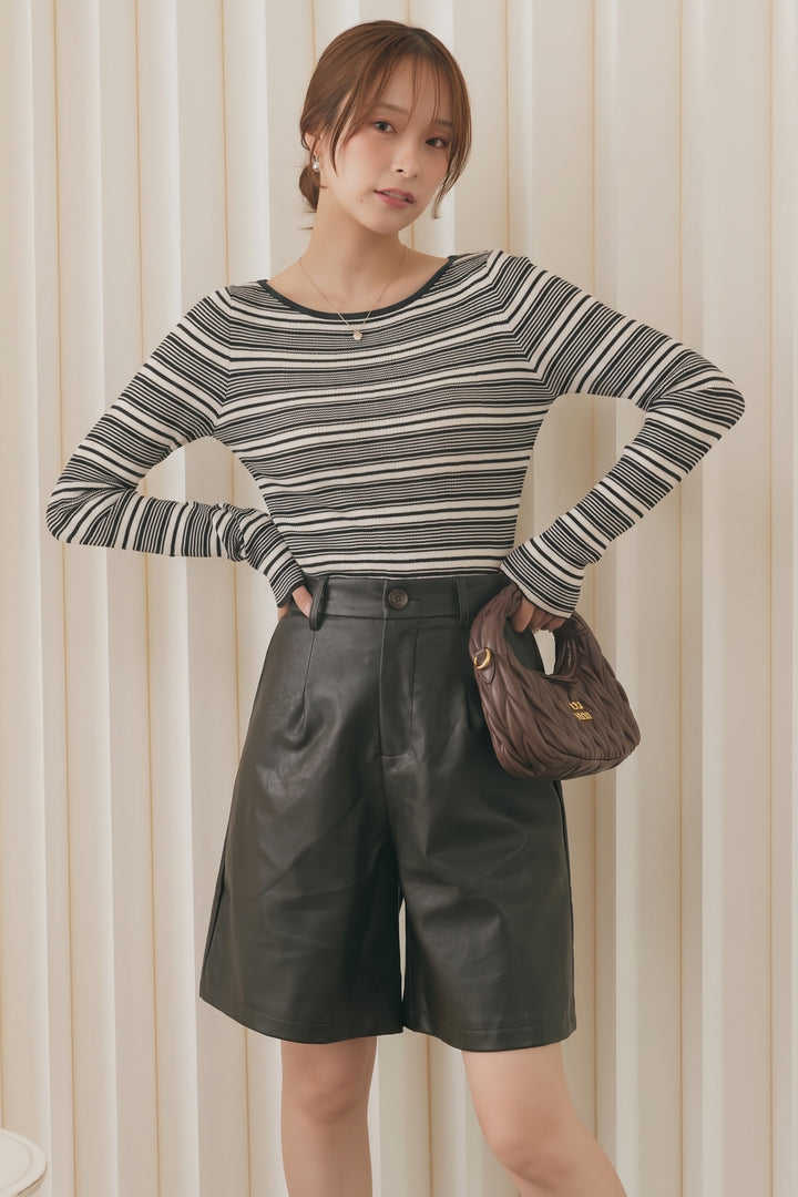 [SET]バックオープンリブトップス+フェイクレザータックハーフパンツ(2set)
