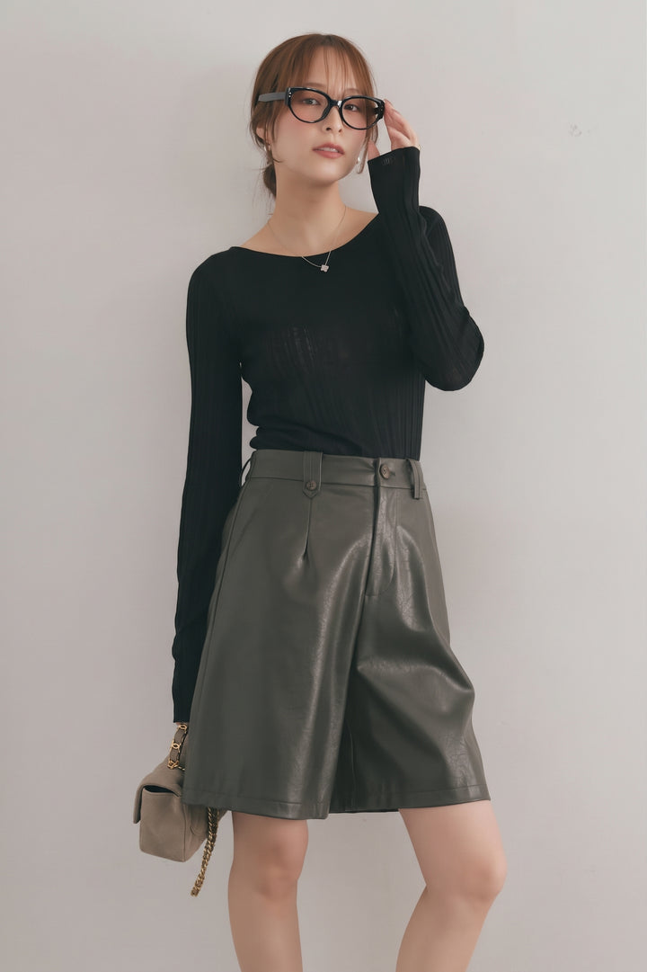 [SET]バックオープンリブトップス+フェイクレザータックハーフパンツ(2set)
