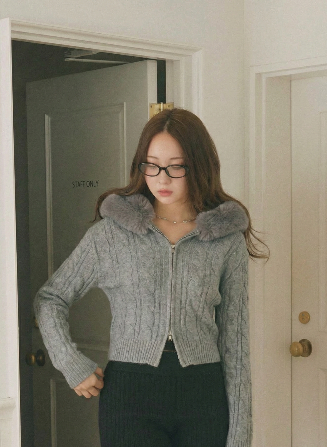 ファーフードパーカー