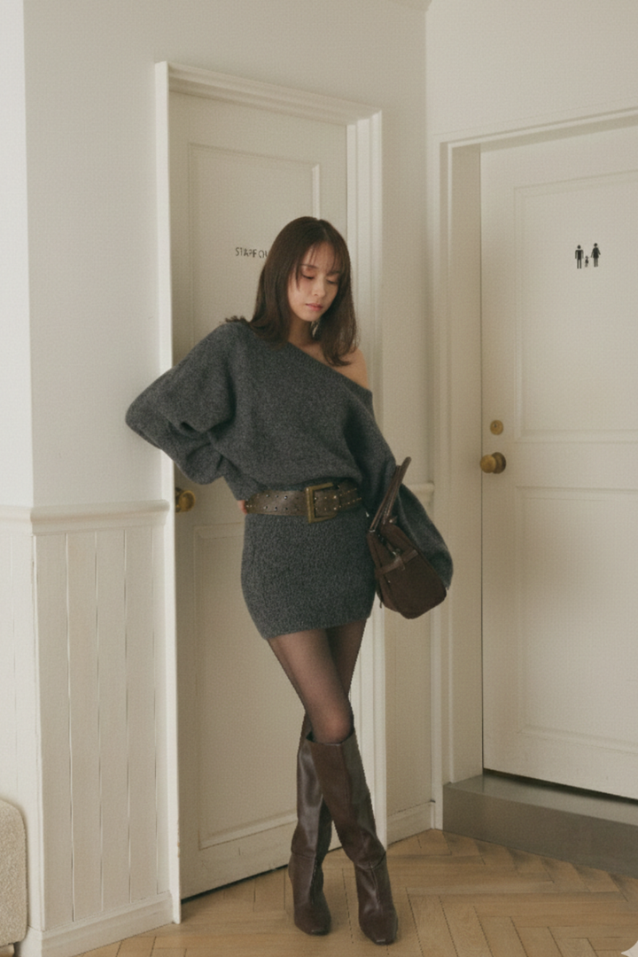 ベルト付きワンショルダーニットワンピース